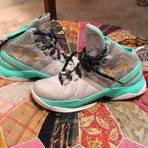 Like New Under. Armor SC’s